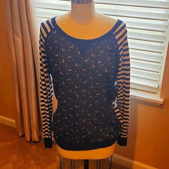 GH BASS  Sweater - Picture 1 of 3